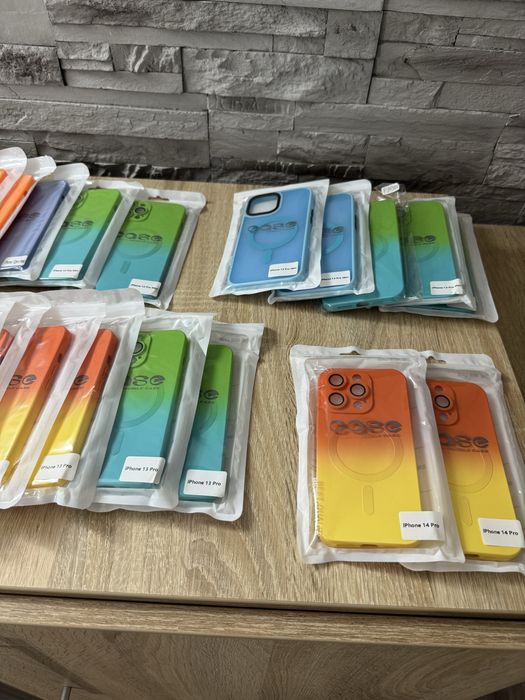 LOT/SET - 31 huse iPhone - 12 pro max / 13 pro / 13 pro max / 14 pro.