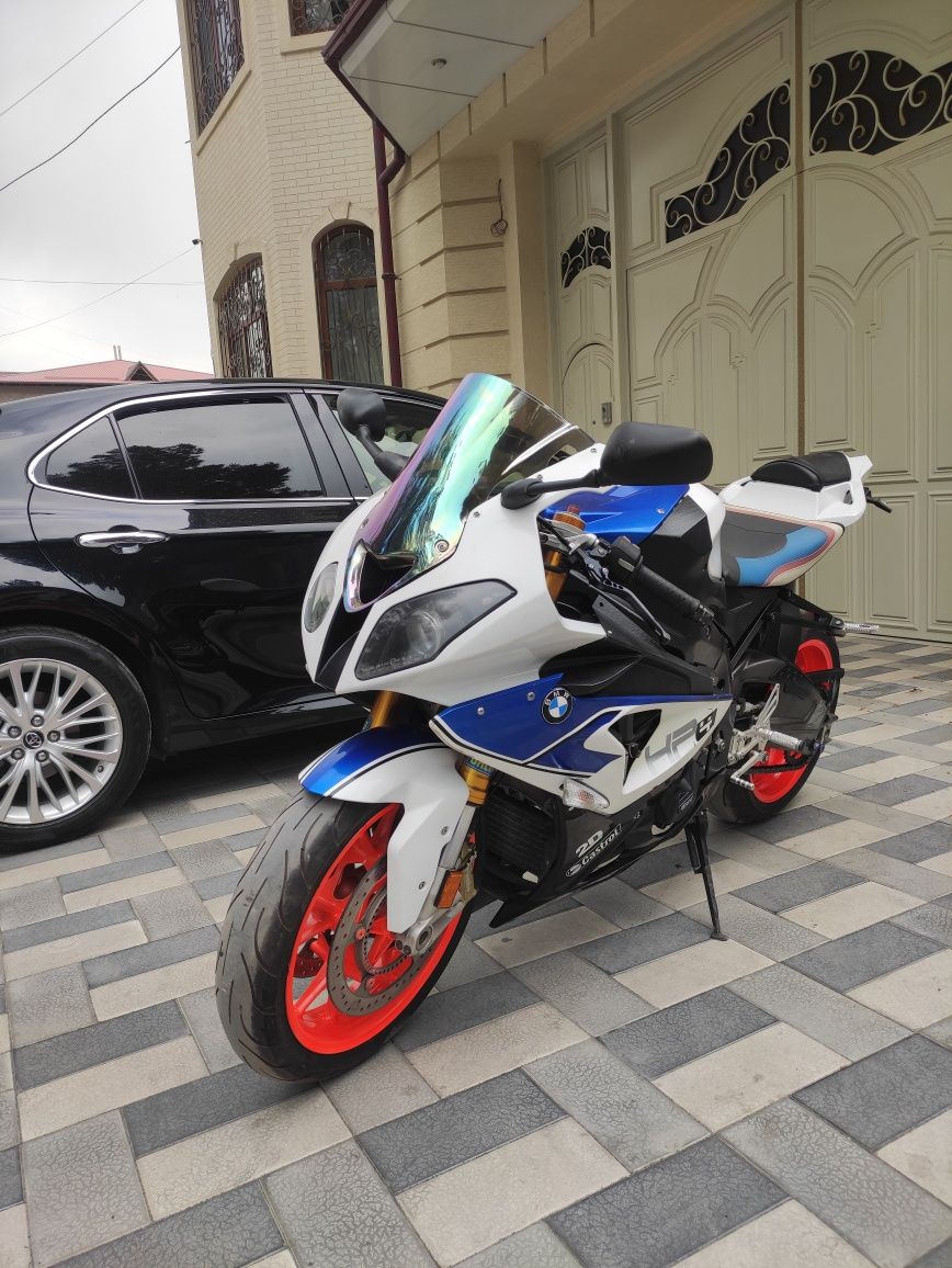 Продам мотоцикл BMW S1000RR
