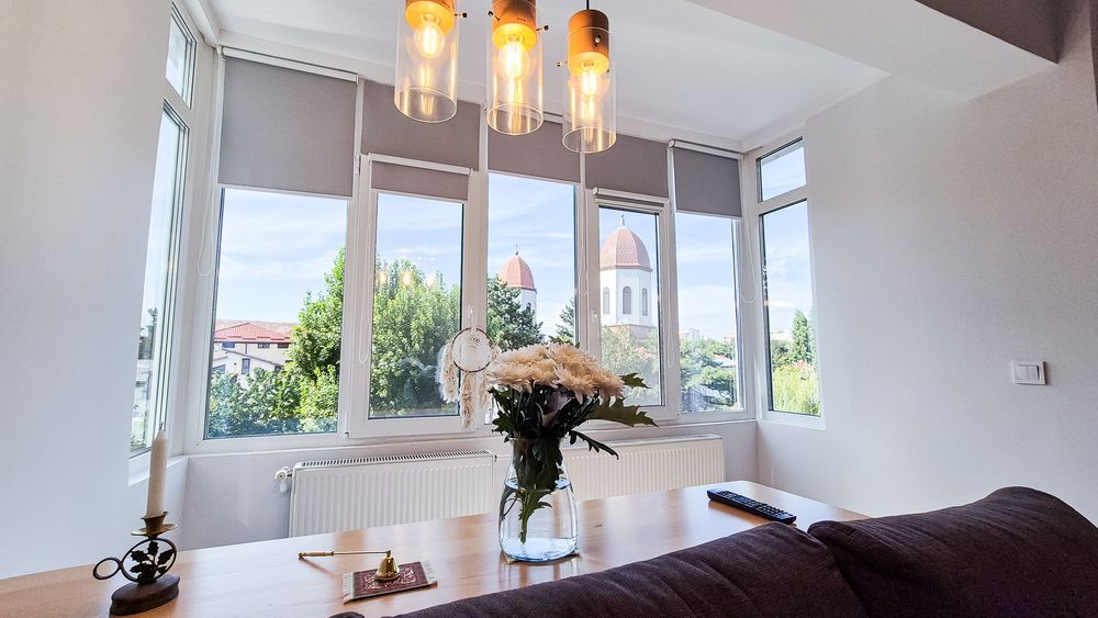 Vând apartament 2 camere gata de mutat – zonă centrală