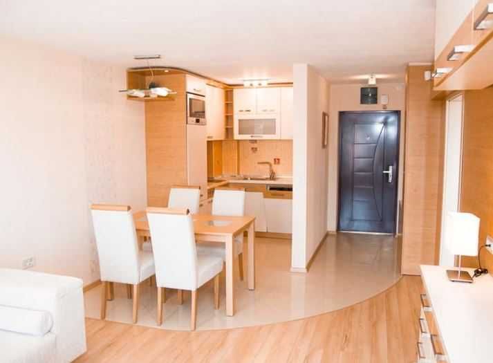 Двустаен апартамент в Зона Б-18