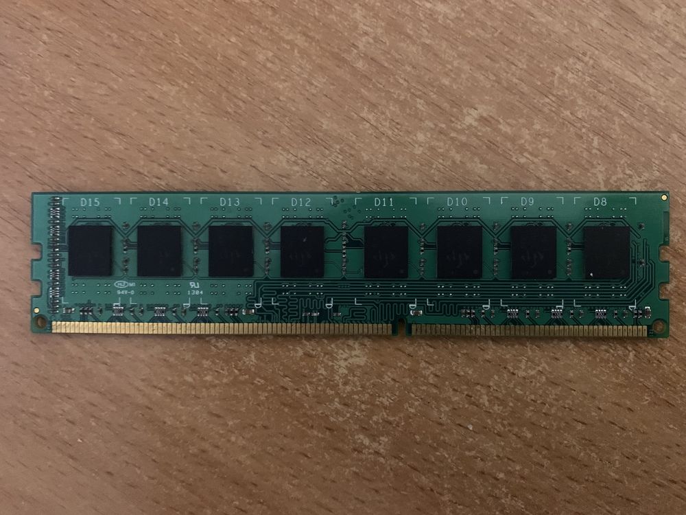 Модуль памяти DDR3 4gb