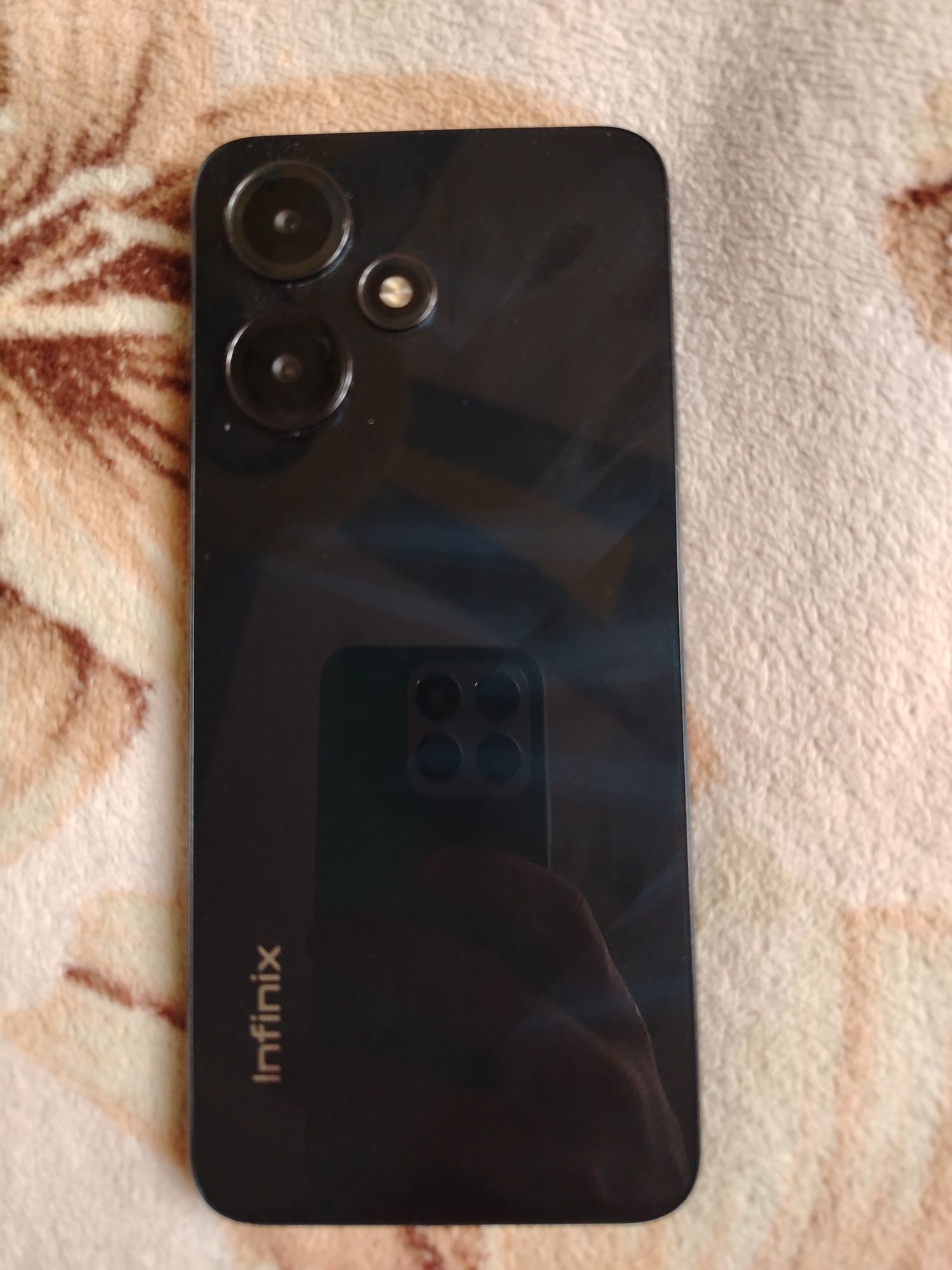 Infinix Hot 30 play