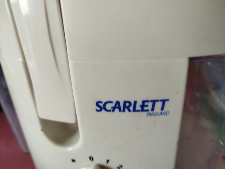 Соко выжималка "Scarlett"