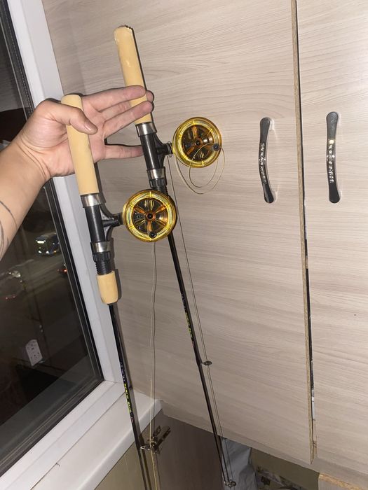 3 удочки с 3 катушки зимние