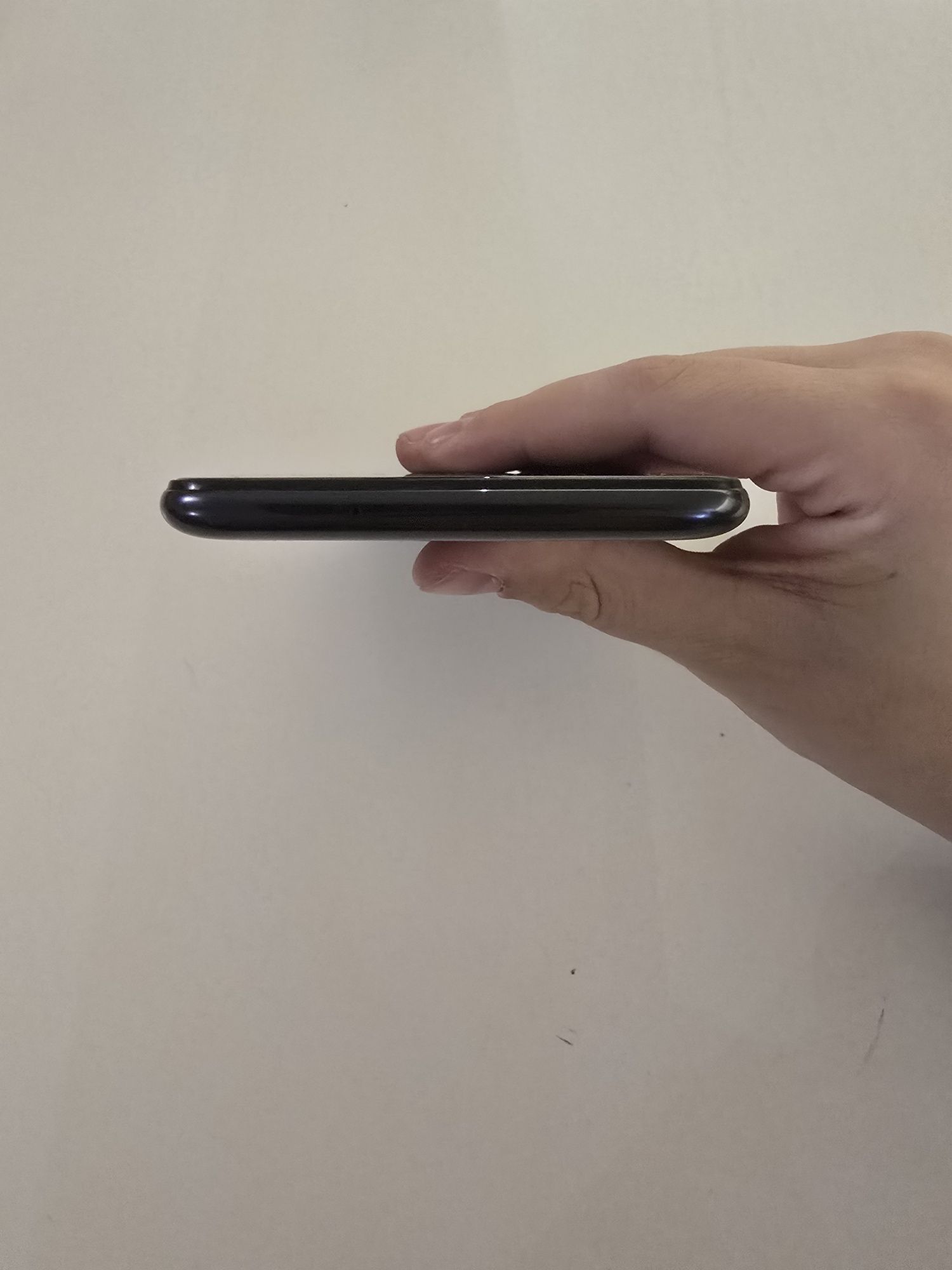 Samsung galaxy a10 32 galaxy 2ram.  Спешно!!!