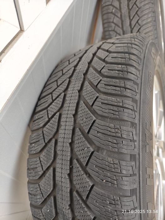 17/5/114,3-ХЮНДАЙ ИХ 35,ТУКСОН,с добри ЗИМНИ гуми-225/60/17-перфектни