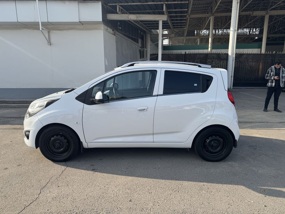 Spark 4pz avtamat arenda