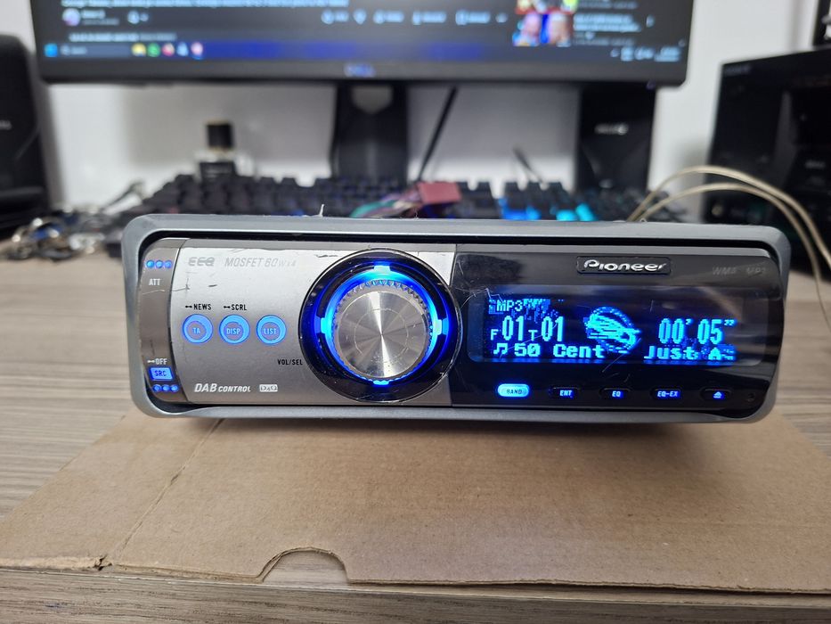 CD player Pioneer DEH P80MP