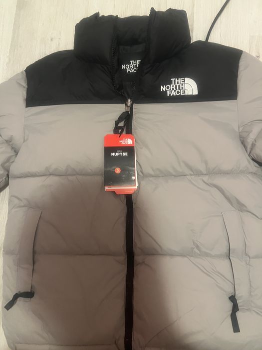 Geacă The North Face gri