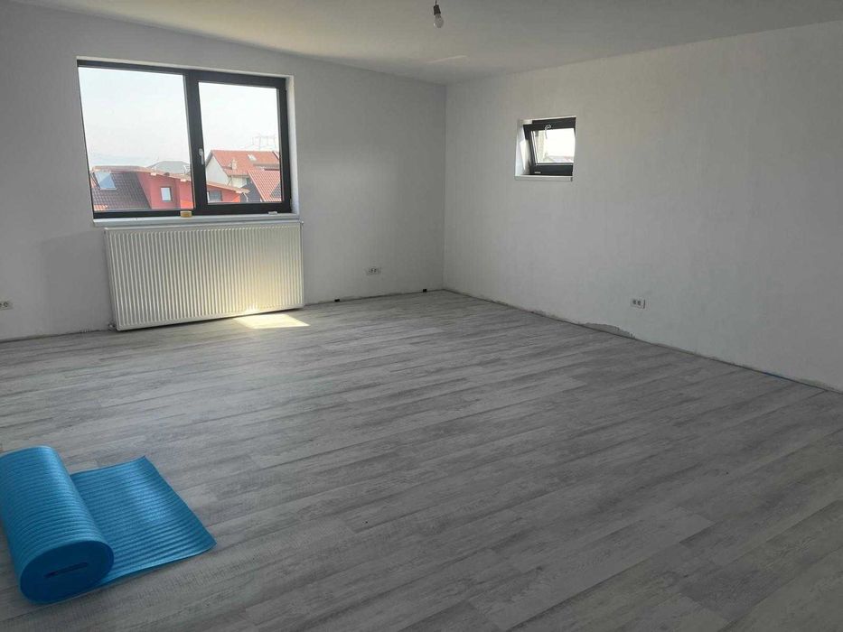 Spatiu comercial in cartier Izvor, Tarlungeni