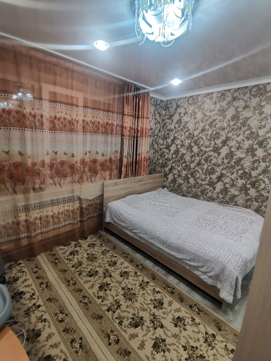 Продаётся 4-х ком кв-ра. Мкр Голубые Пруды дом 6
