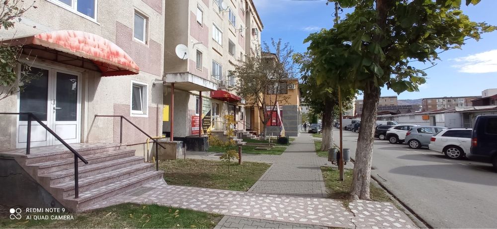 Spațiu comercial de închiriat in Hateg str Sarmizegetusa - langa piata