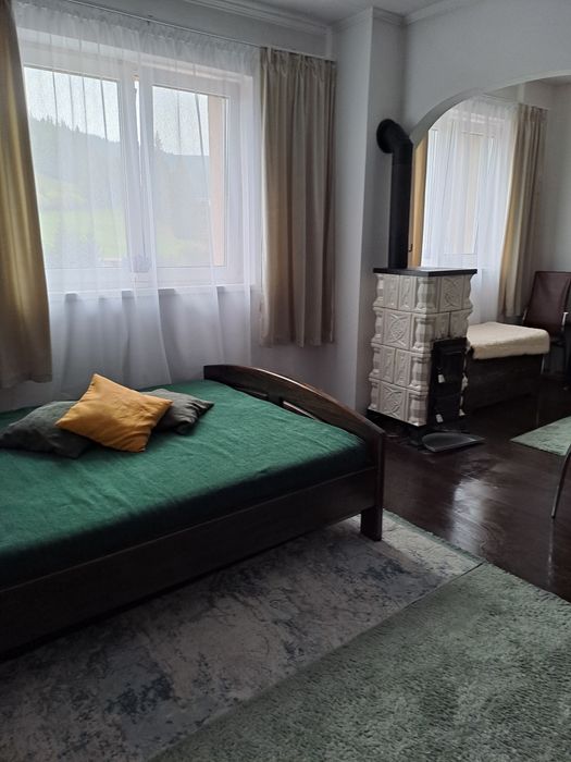 Apartament complet utilat  2 camere + 2 garaje