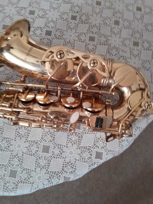 Vand saxofon alto