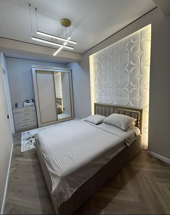 Продам спальный гарнитур