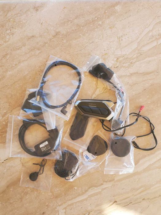 Sistem de comunicatie Sena 50R ca nou