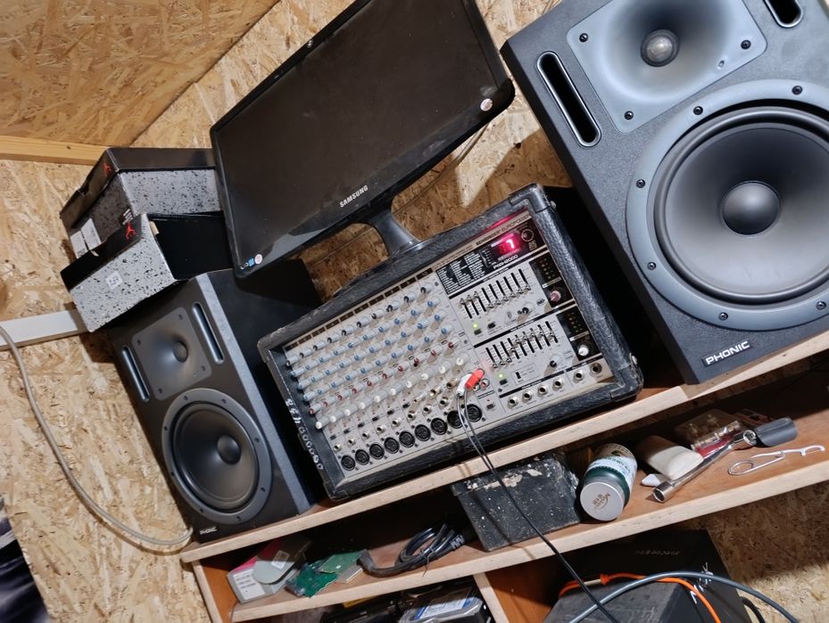 Продам микшерый пульт