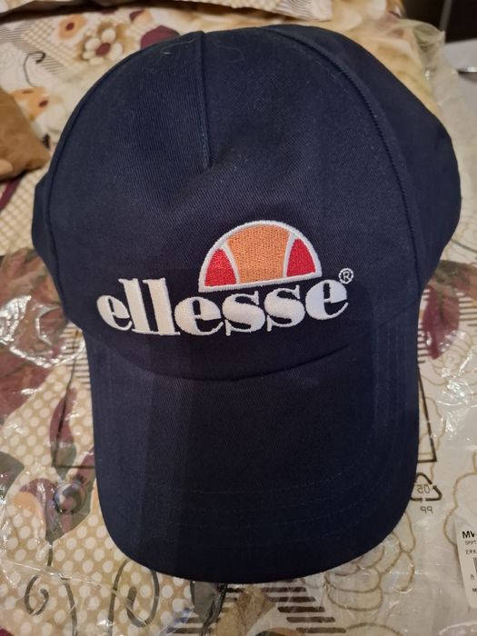 Șapcă Ellesse nouă