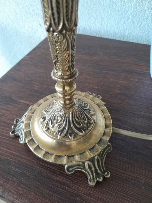 Veioză din bronz,  anii 60