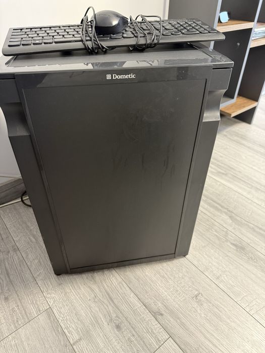 Frigider minibar Dometic 35 litri