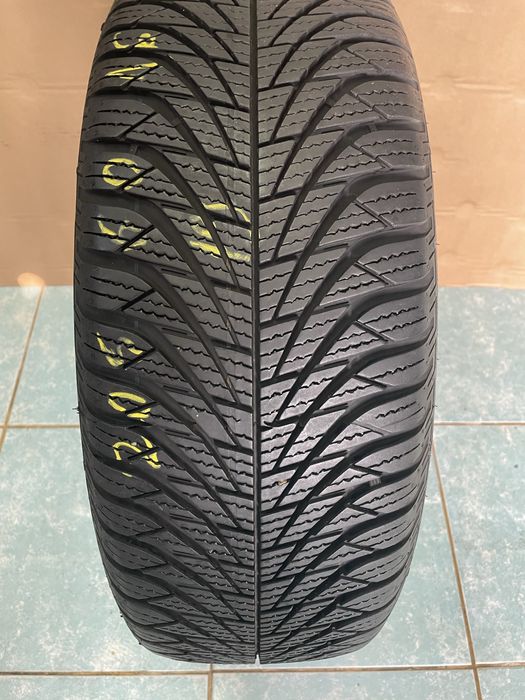 1 buc 205 60 R16 M+S Fulda