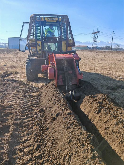 Închiriem toată gama de utilaje de săpat șanțuri Ditch Witch