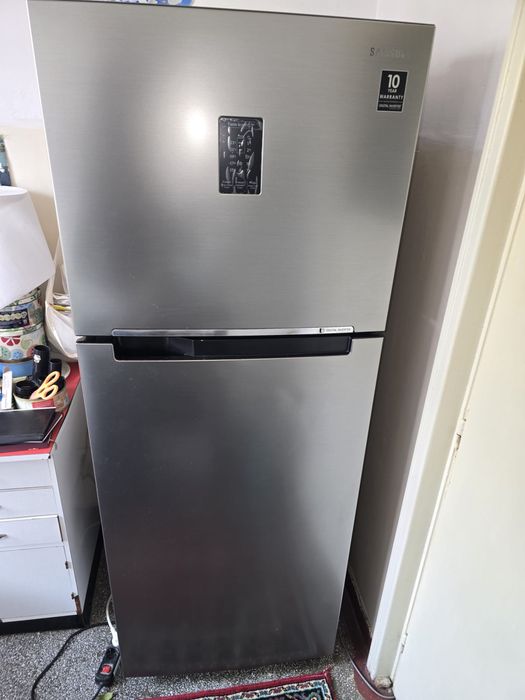 Frigider Digital Invertor, conditie buna