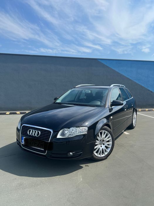 Vand Audi A4 negru