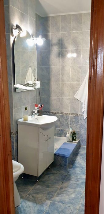 Apartament cu 3 camere decomandat