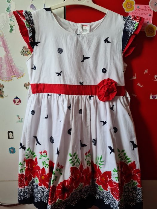 Rochie eleganta, serbare 7 ani