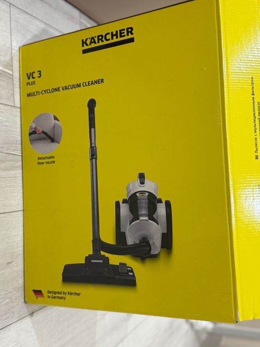 Пылесос Karcher VC3 Plus