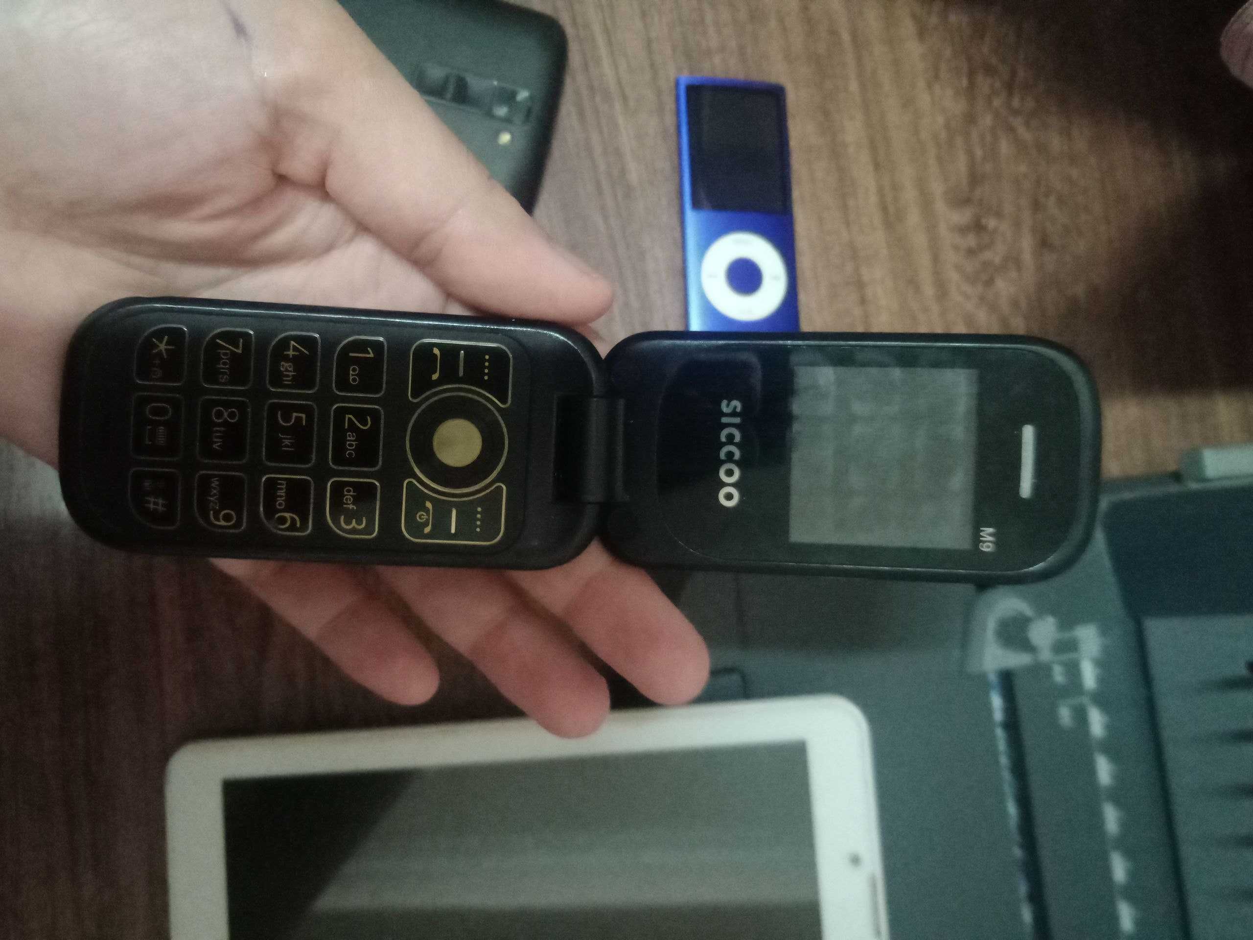 Продаются б/у телефоны