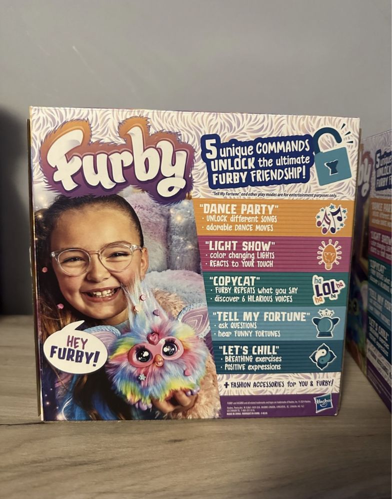 Чисто нови интерактивни играчки Furby