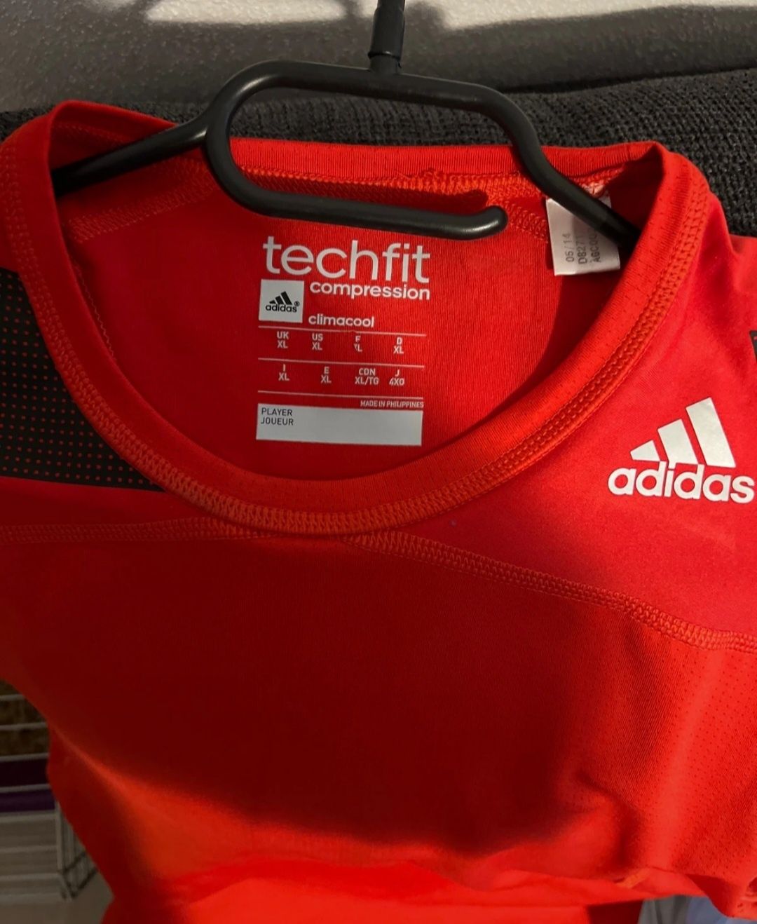 Maieu Adidas Techfit