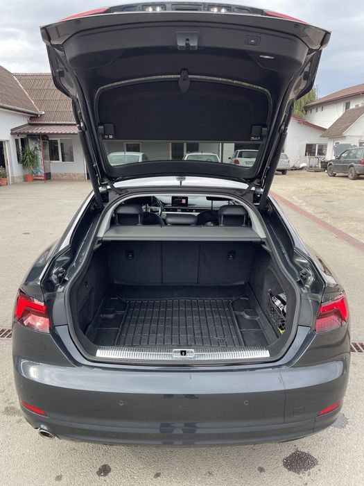 Audi A5 2018 2.0 TDI 150 CP