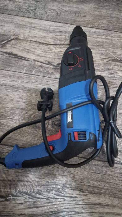 Перфоратор в отличном состоянии