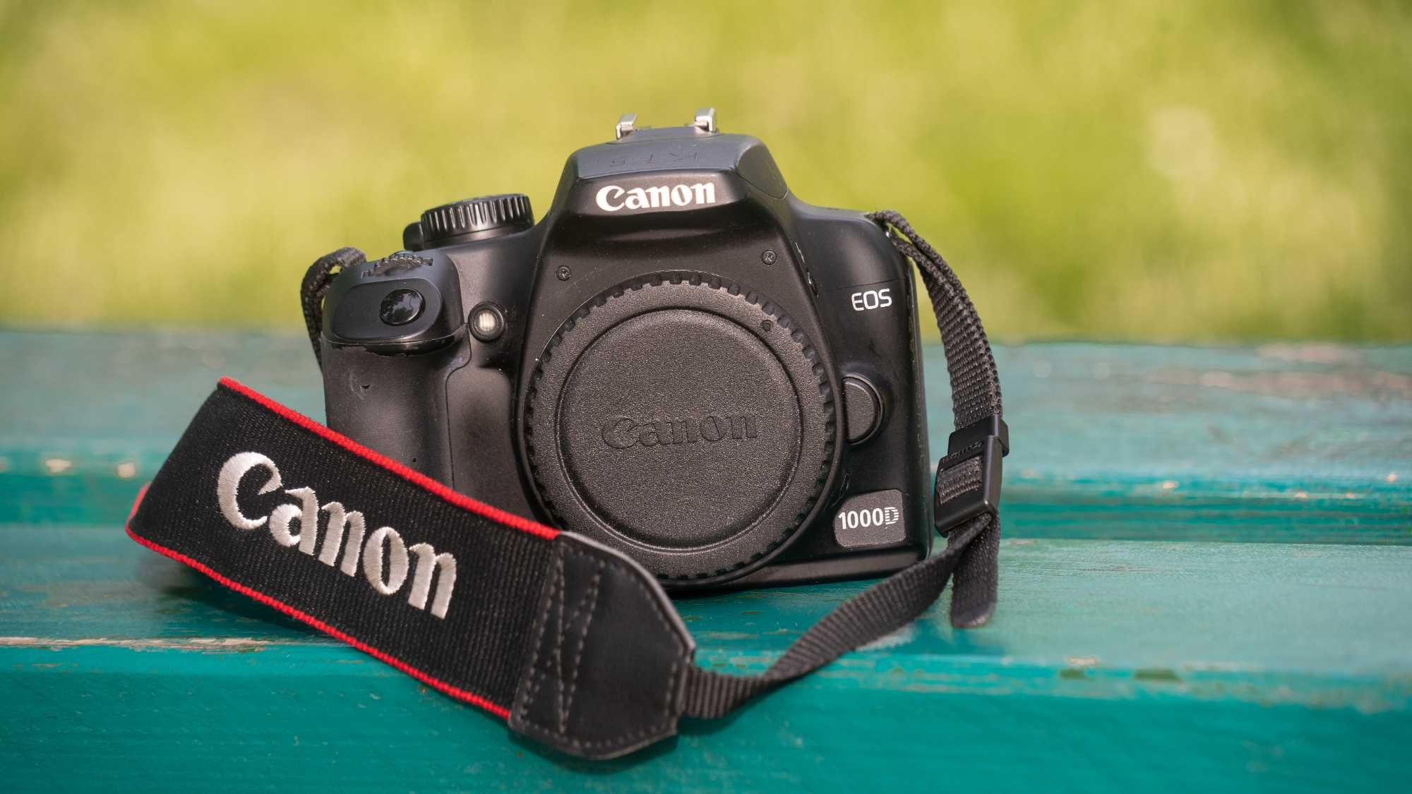 Canon 1000D, doar body