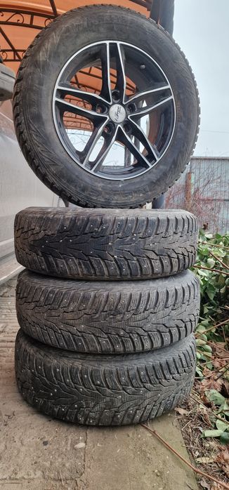 Продам шины с дисками