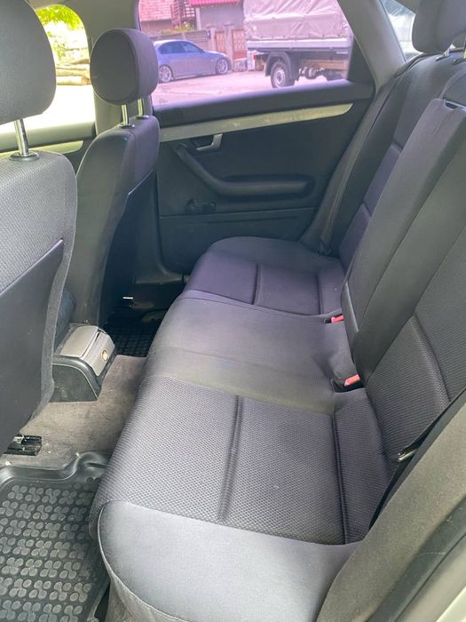 Vând  Audi  A4 1.9 tdi