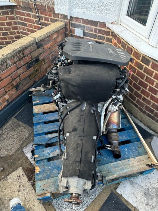 Vând Motor + CUTIE de BMW GT 30 ANUL 2018 MOTORUL ARE 70000 KM