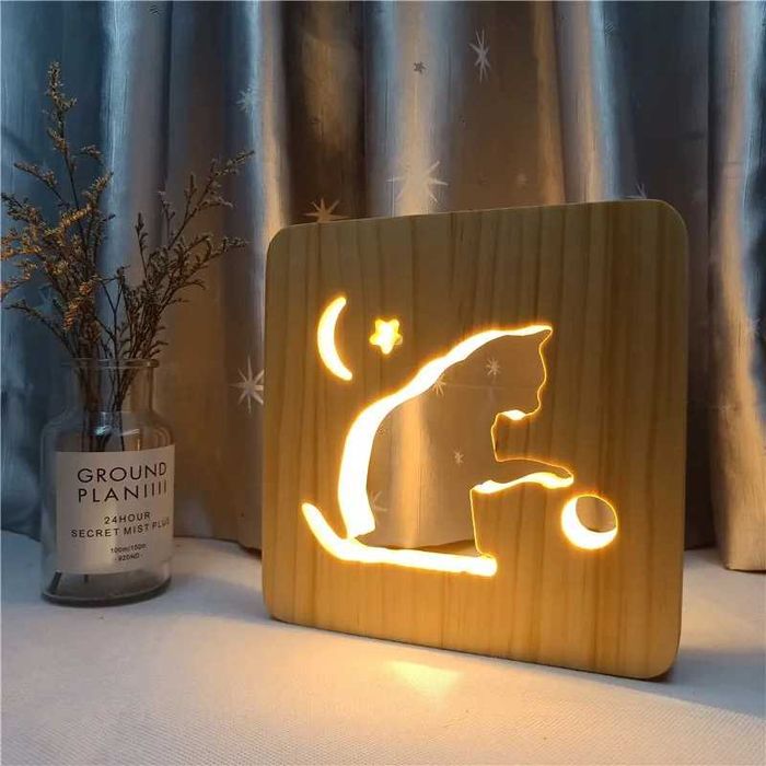 Дървена декоративна лампа