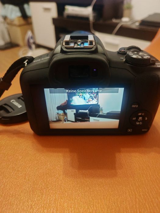 Canon EOS R100/Canon 55-210 mm