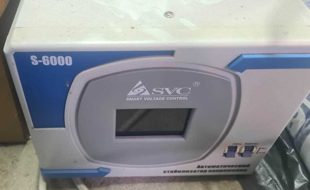Сервоприводный стабилизатор напряжения "S-6000"