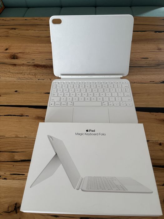 Ipad 10th Gen Magic Keyboard Folio