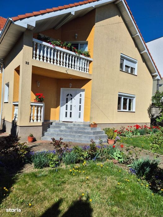 Casă P + 1 zona Micro 16