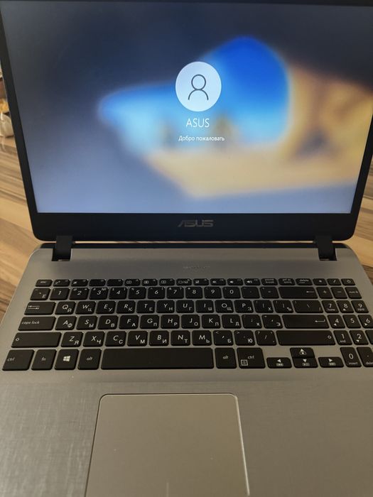 Продам ноутбук Асус