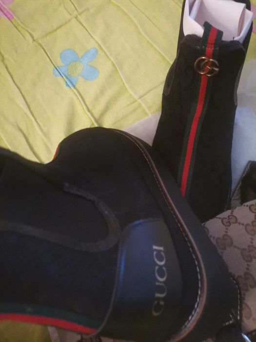 Лот GUCCI  чанти и боти 38 номер