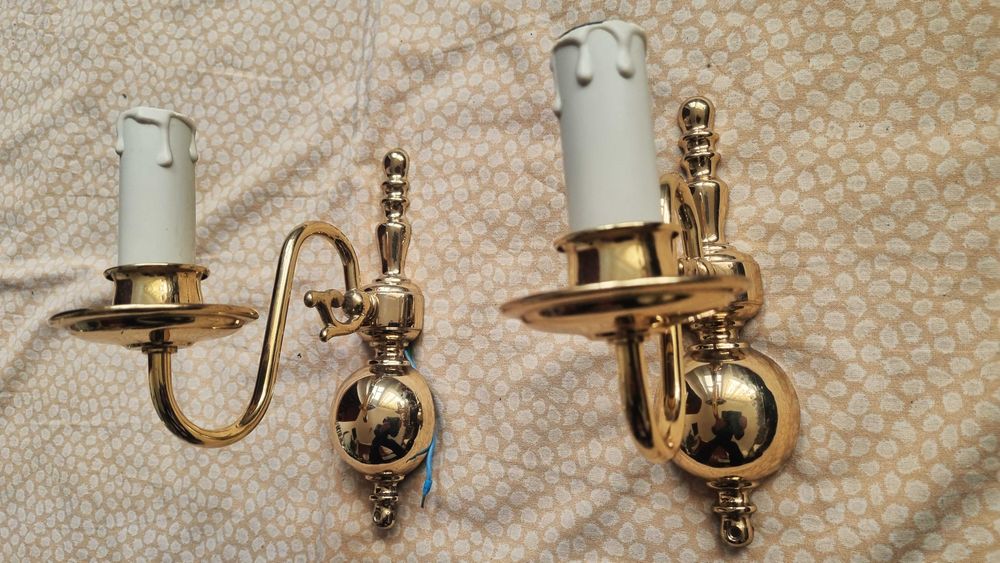 Aplice cu doua brate