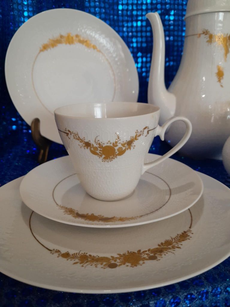 Rosenthal Romance