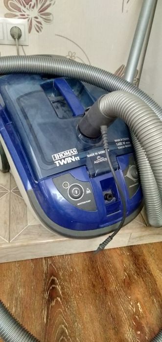 Продам пылесос Томас